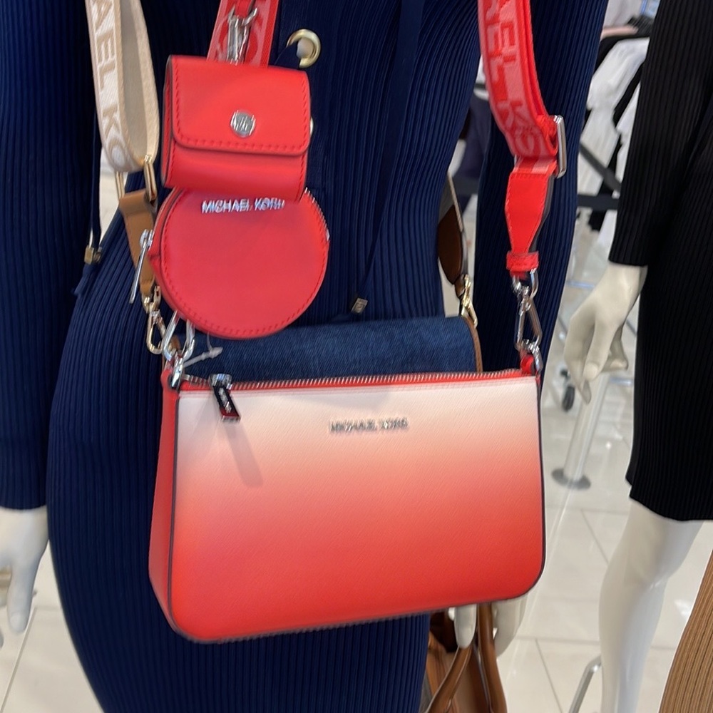 Michael Kors Jet Set Travel Tech Attached with Adjustable Coral Reef Crossbody - Picture 3 of 16